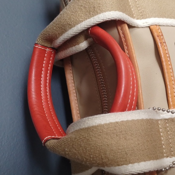 COACH  purse - Picture 3 of 16